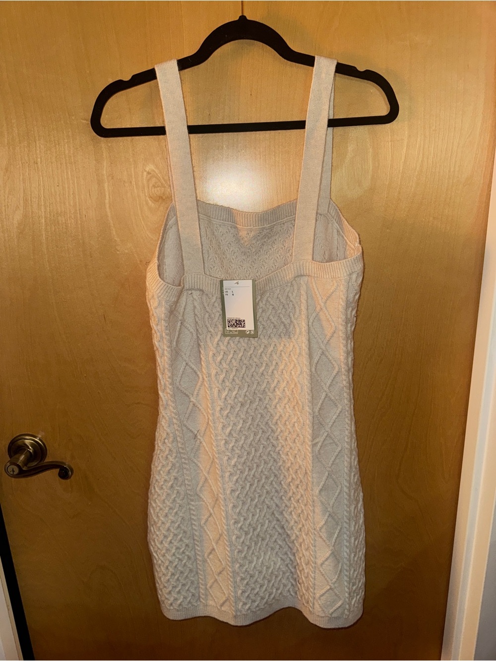 H&M Two-Piece Cream Cable-Knit Mini Dress - Picture 4 of 5